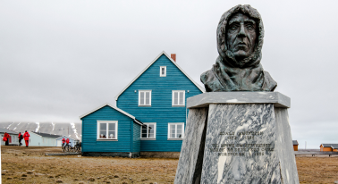 POLAR LEGENDS AND HISTORY